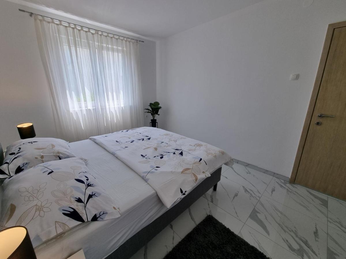 Apartman Striga 茨里克韦尼察 外观 照片