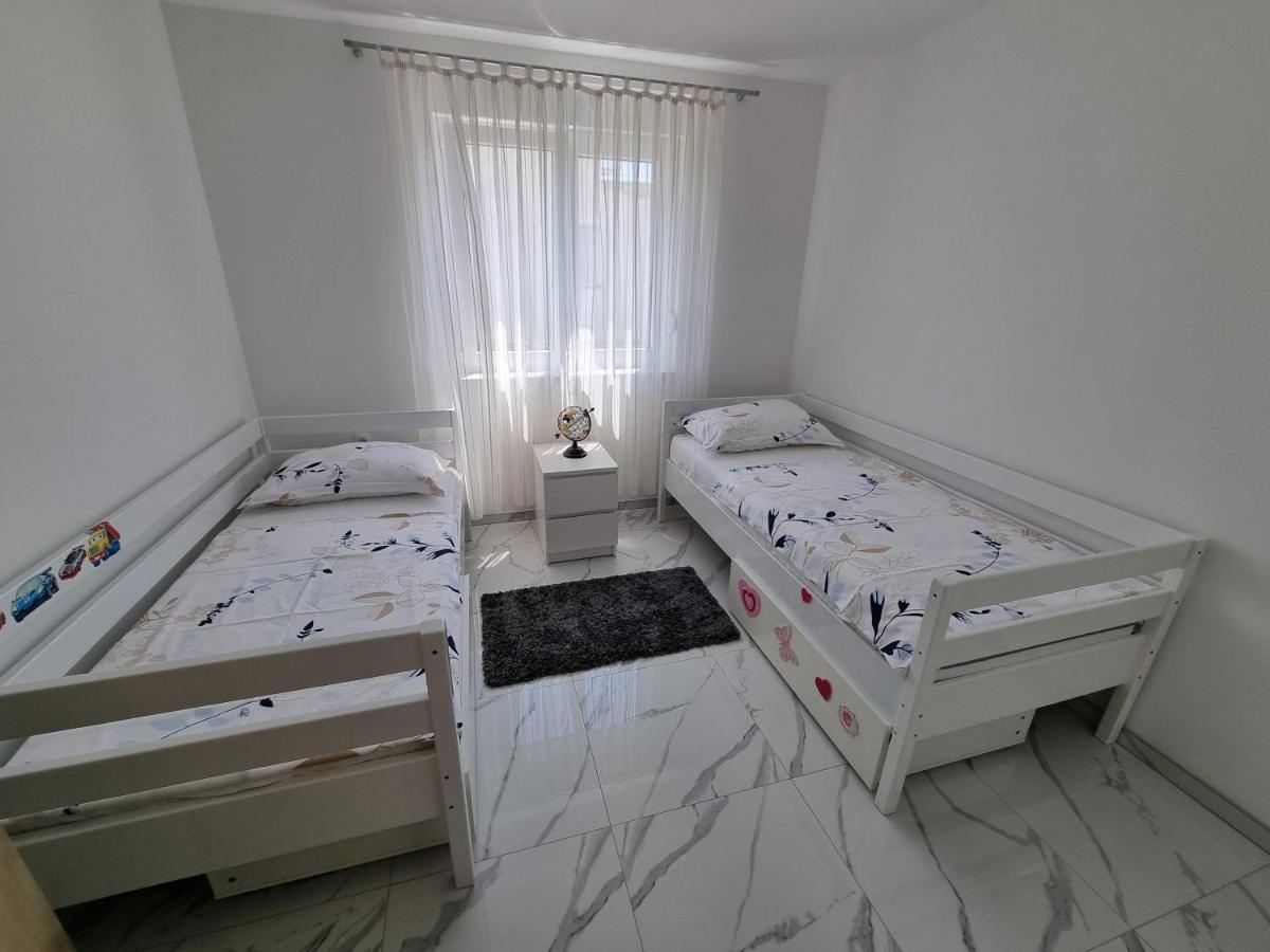 Apartman Striga 茨里克韦尼察 外观 照片