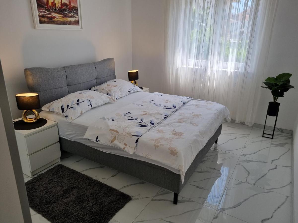 Apartman Striga 茨里克韦尼察 外观 照片